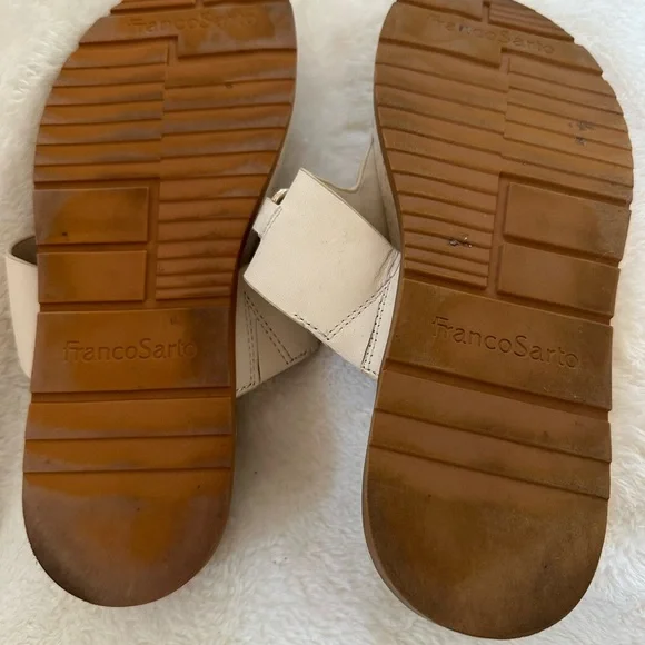 Franco Sarto Tan Sandals with Silver Chain Details Size 6.5 - Picture 8 of 8